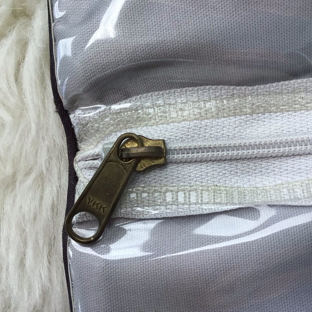Christian Dior Sacs de Beaute Jacquard Silk Honeycomb Foldover Travel Bag - Picture 9 of 10